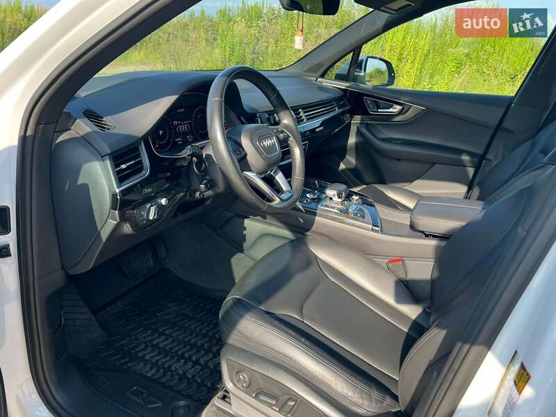 Внедорожник / Кроссовер Audi Q7 2018 в Киеве