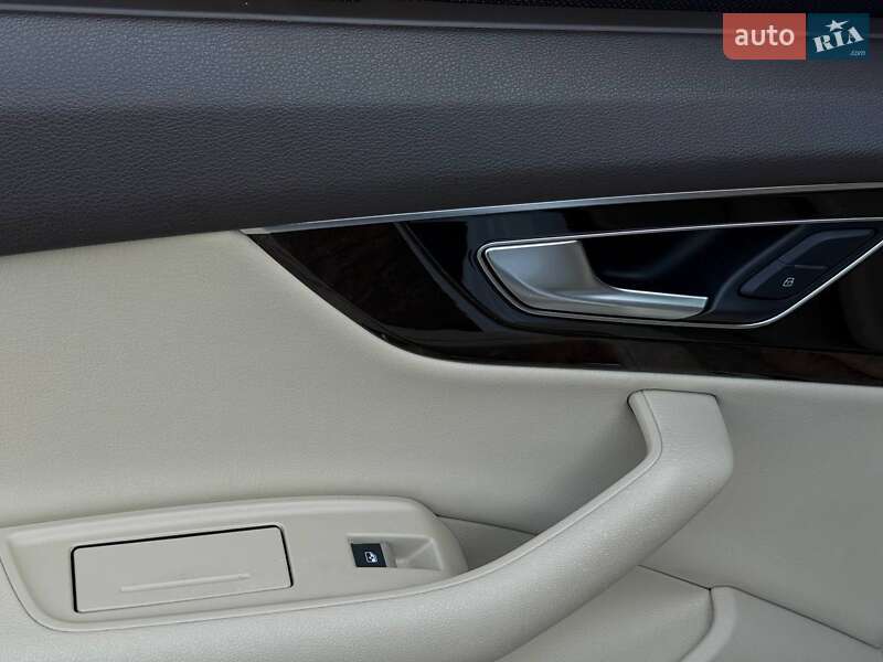 Позашляховик / Кросовер Audi Q7 2017 в Рівному фото 57 Позашляховик / Кросовер Audi Q7 2017 в Рівному