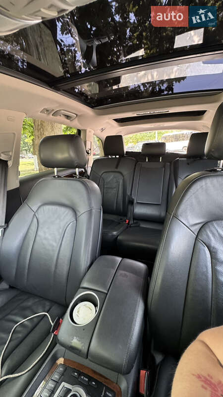 Позашляховик / Кросовер Audi Q7 2011 в Ізмаїлі