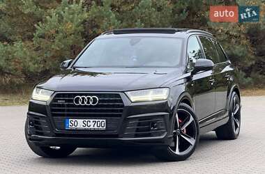 Позашляховик / Кросовер Audi Q7 2017 в  фото 34 Позашляховик / Кросовер Audi Q7 2017 в