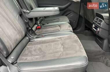 Позашляховик / Кросовер Audi Q7 2017 в  фото 69 Позашляховик / Кросовер Audi Q7 2017 в