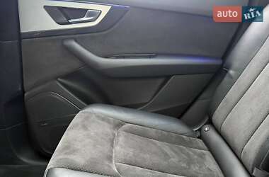 Позашляховик / Кросовер Audi Q7 2017 в  фото 90 Позашляховик / Кросовер Audi Q7 2017 в