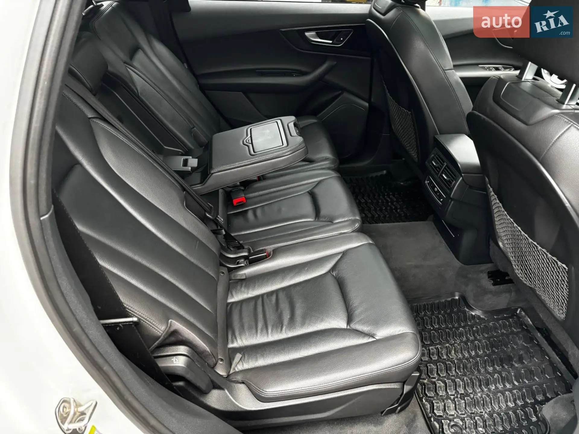 2016 Audi Q7 - мініатюра 16