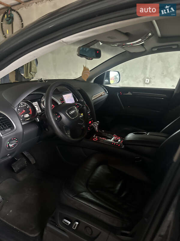 Позашляховик / Кросовер Audi Q7 2013 в Рудки фото 8 Позашляховик / Кросовер Audi Q7 2013 в Рудки