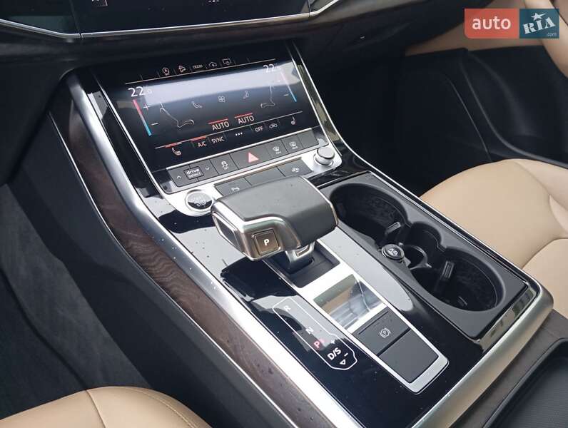 Внедорожник / Кроссовер Audi Q7 2021 в Львове