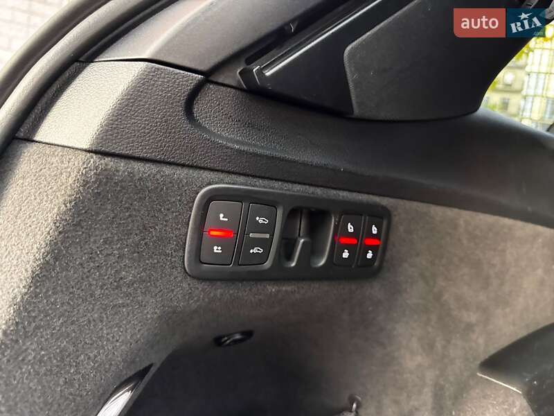 Позашляховик / Кросовер Audi Q7 2015 в Івано-Франківську фото 70 Позашляховик / Кросовер Audi Q7 2015 в Івано-Франківську