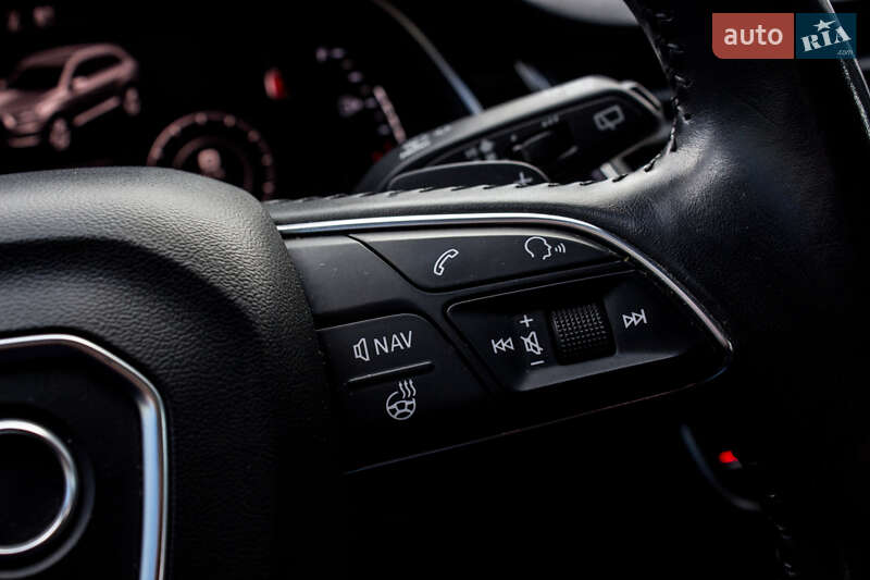 Позашляховик / Кросовер Audi Q7 2017 в Львові