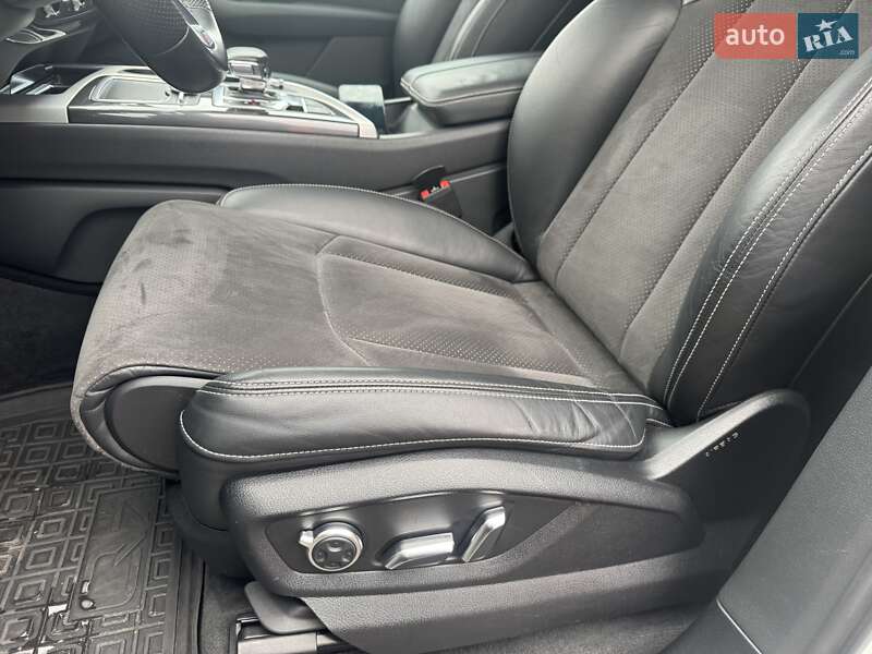Внедорожник / Кроссовер Audi Q7 2018 в Киеве фото 7 Внедорожник / Кроссовер Audi Q7 2018 в Киеве