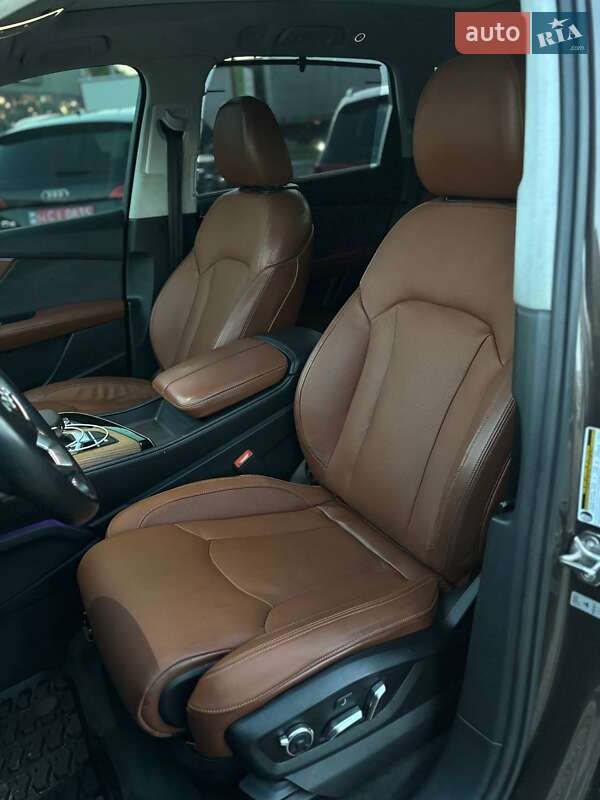 Позашляховик / Кросовер Audi Q7 2017 в Стрию фото 46 Позашляховик / Кросовер Audi Q7 2017 в Стрию