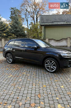 Позашляховик / Кросовер Audi Q7 2016 в Львові