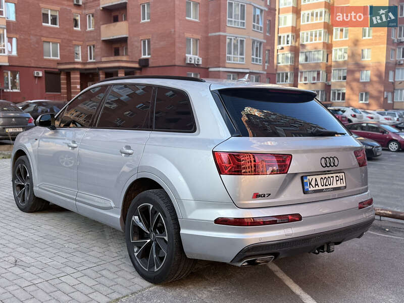 Внедорожник / Кроссовер Audi Q7 2015 в Киеве фото 11 Внедорожник / Кроссовер Audi Q7 2015 в Киеве