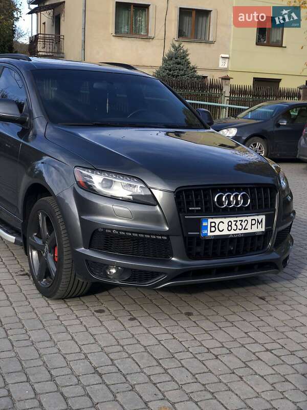 Позашляховик / Кросовер Audi Q7 2015 в Львові