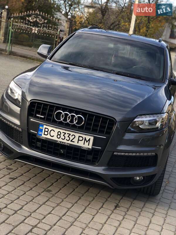 Позашляховик / Кросовер Audi Q7 2015 в Львові