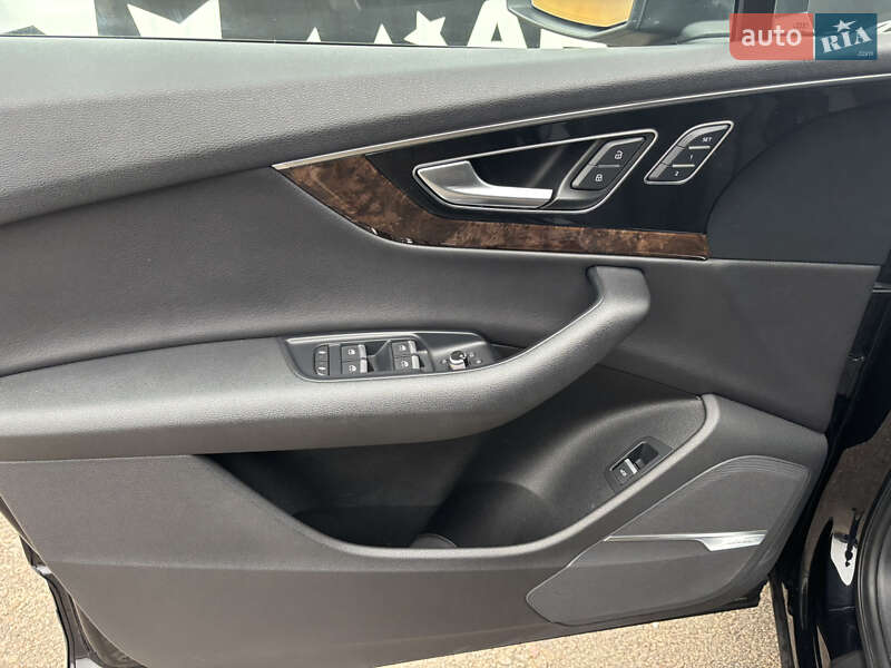 Внедорожник / Кроссовер Audi Q7 2016 в Киеве фото 20 Внедорожник / Кроссовер Audi Q7 2016 в Киеве