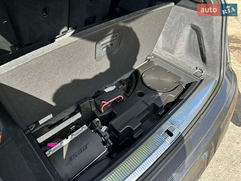 Позашляховик / Кросовер Audi Q7 2018 в Сумах