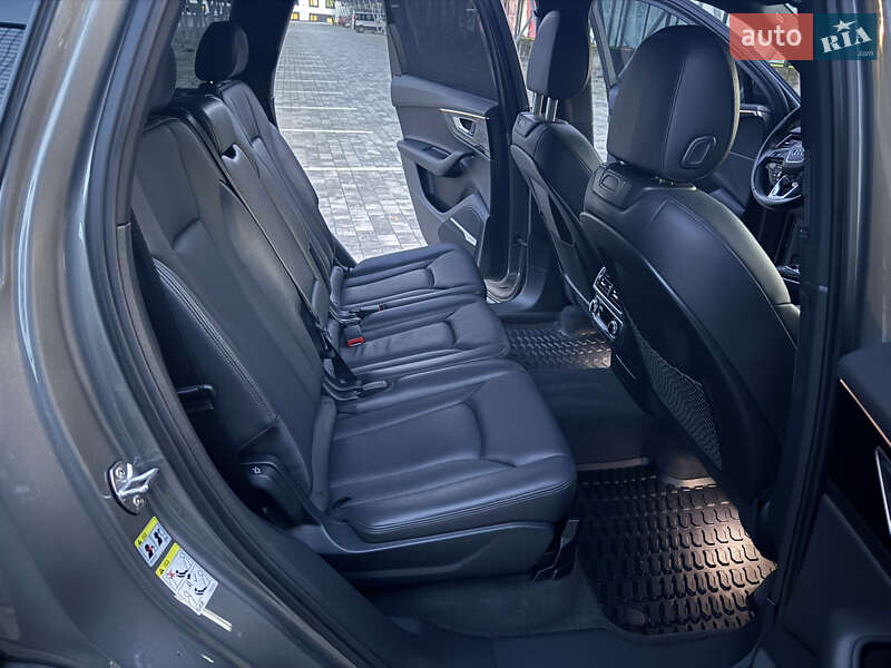 Позашляховик / Кросовер Audi Q7 2017 в Львові фото 38 Позашляховик / Кросовер Audi Q7 2017 в Львові