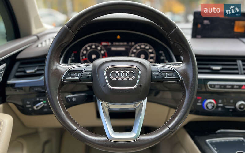 Позашляховик / Кросовер Audi Q7 2019 в Львові