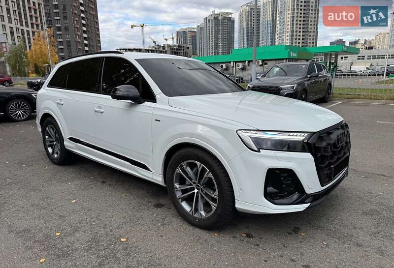 Внедорожник / Кроссовер Audi Q7 2025 в Киеве фото 6 Внедорожник / Кроссовер Audi Q7 2025 в Киеве