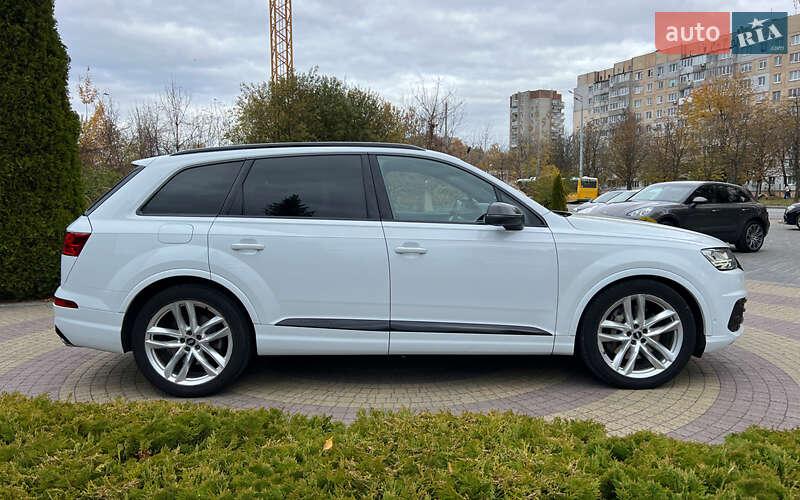 Внедорожник / Кроссовер Audi Q7 2018 в Львове