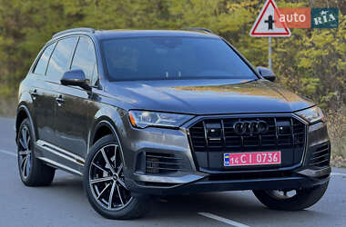 Внедорожник / Кроссовер Audi Q7 2020 в Олевске