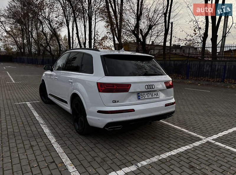 Позашляховик / Кросовер Audi Q7 2018 в Тернополі фото 80 Позашляховик / Кросовер Audi Q7 2018 в Тернополі