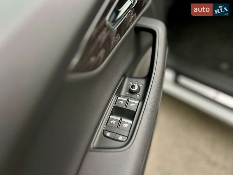 Внедорожник / Кроссовер Audi Q7 2022 в Киеве фото 19 Внедорожник / Кроссовер Audi Q7 2022 в Киеве