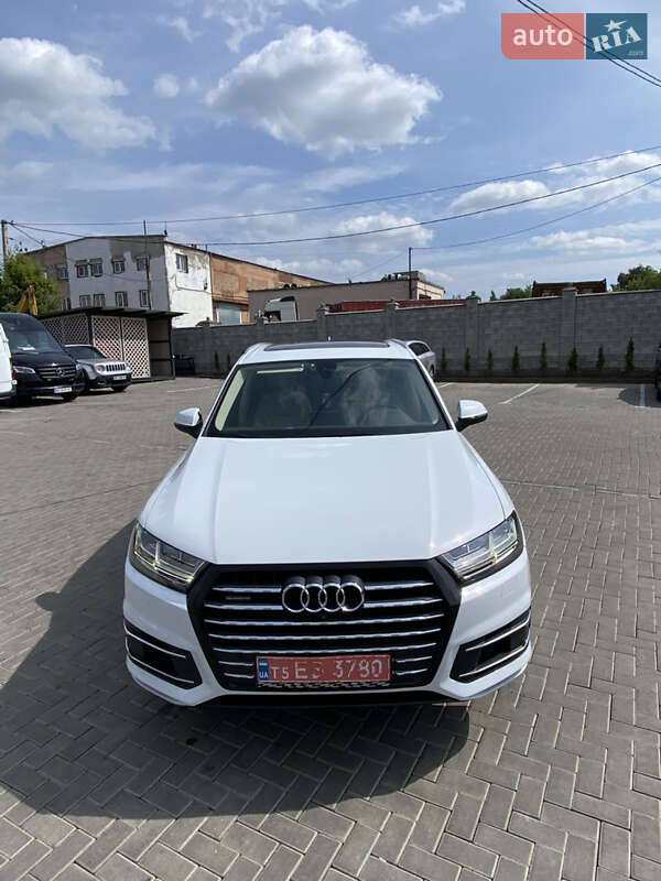 Позашляховик / Кросовер Audi Q7 2017 в Рівному фото 8 Позашляховик / Кросовер Audi Q7 2017 в Рівному