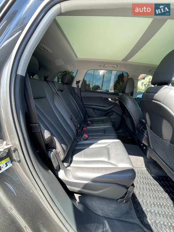 Позашляховик / Кросовер Audi Q7 2018 в Львові фото 28 Позашляховик / Кросовер Audi Q7 2018 в Львові