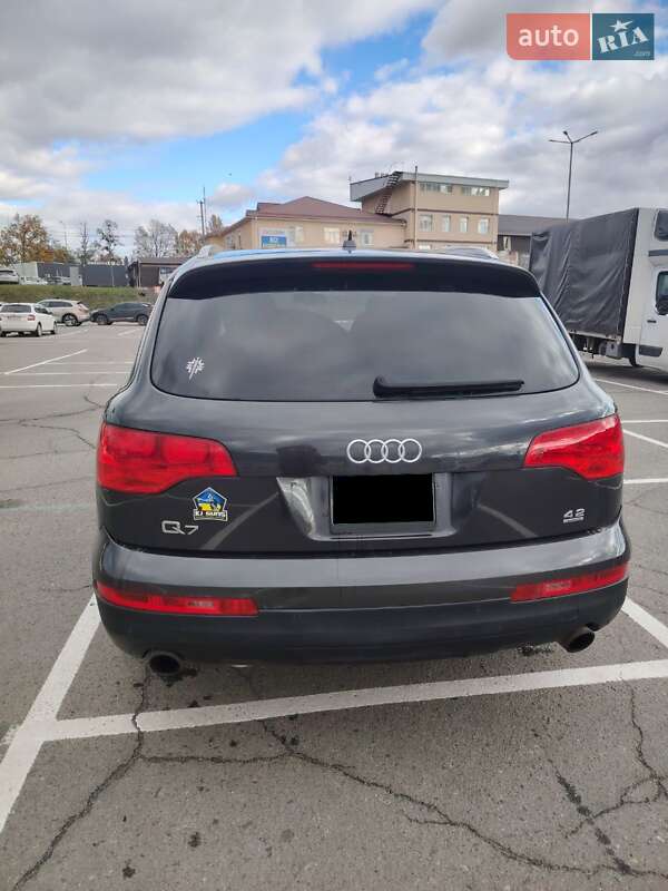 Внедорожник / Кроссовер Audi Q7 2007 в Виннице