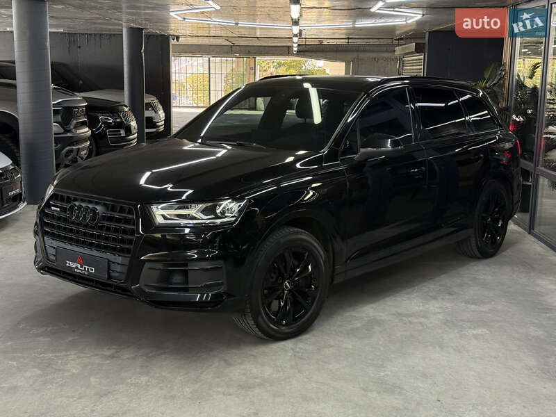 Позашляховик / Кросовер Audi Q7 2017 в Одесі