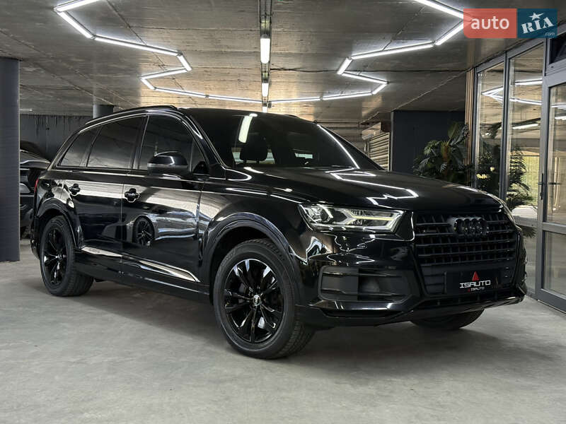 Позашляховик / Кросовер Audi Q7 2017 в Одесі