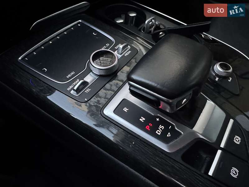 Позашляховик / Кросовер Audi Q7 2015 в Хмельницькому фото 23 Позашляховик / Кросовер Audi Q7 2015 в Хмельницькому