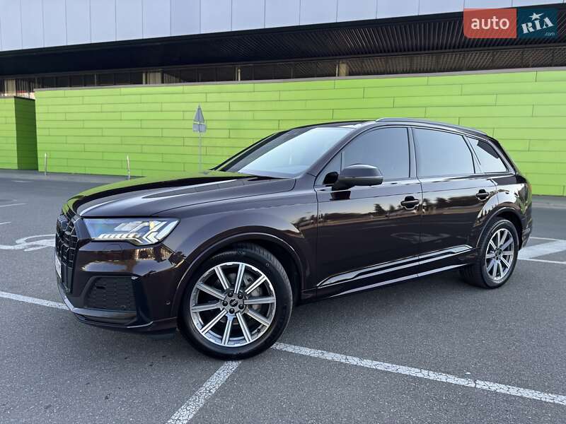 Внедорожник / Кроссовер Audi Q7 2022 в Киеве фото 5 Внедорожник / Кроссовер Audi Q7 2022 в Киеве