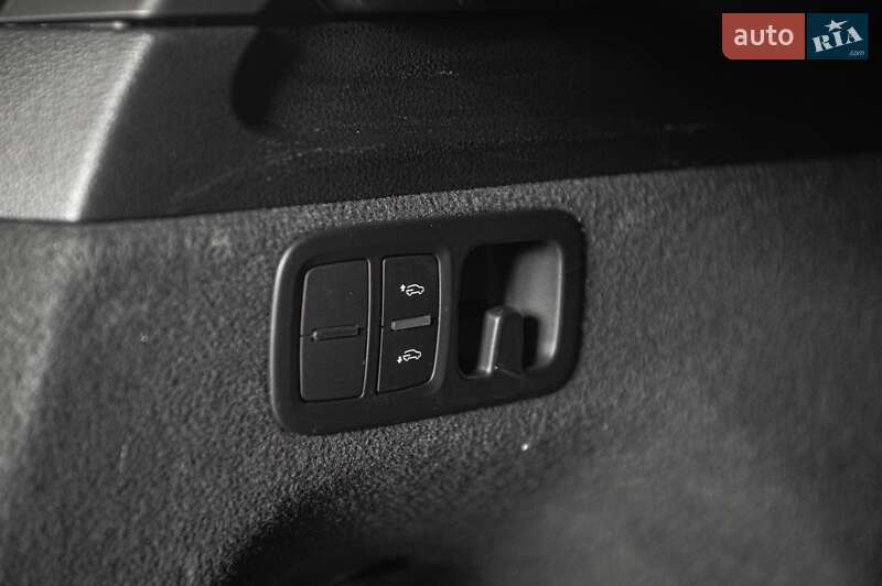Позашляховик / Кросовер Audi Q7 2015 в Одесі фото 5 Позашляховик / Кросовер Audi Q7 2015 в Одесі