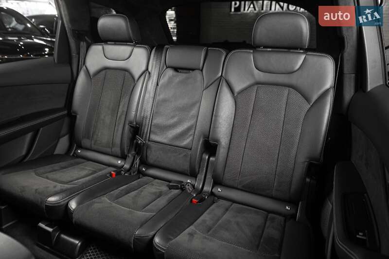 Позашляховик / Кросовер Audi Q7 2015 в Одесі фото 18 Позашляховик / Кросовер Audi Q7 2015 в Одесі