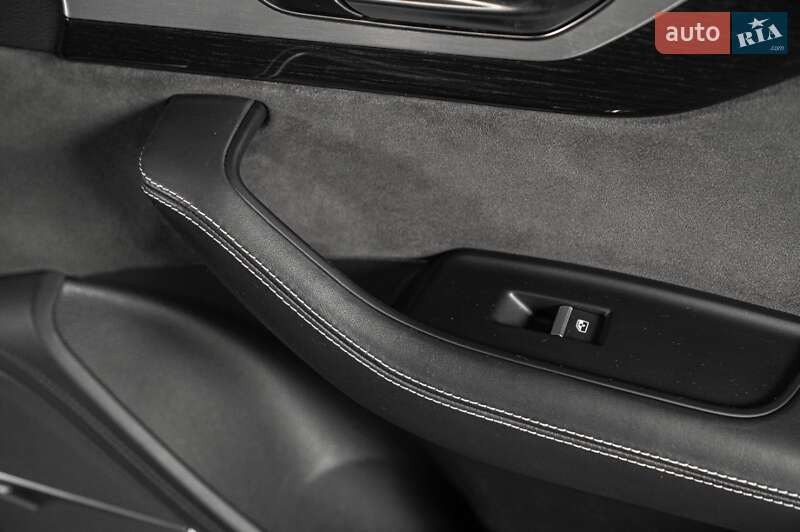 Позашляховик / Кросовер Audi Q7 2015 в Одесі фото 34 Позашляховик / Кросовер Audi Q7 2015 в Одесі