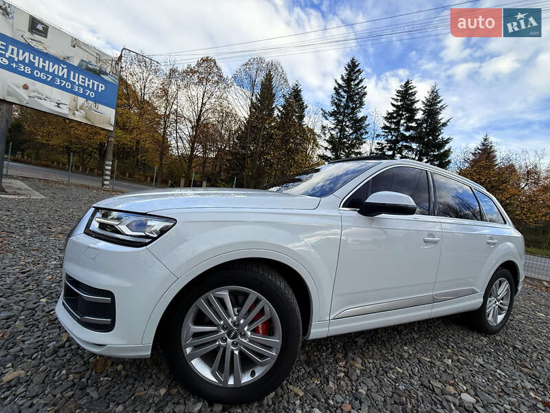 Позашляховик / Кросовер Audi Q7 2018 в Трускавці
