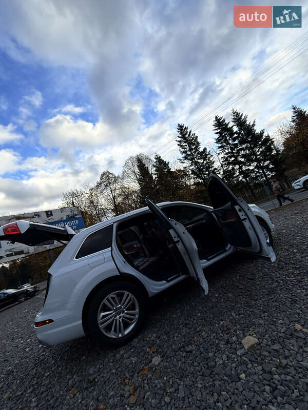 Позашляховик / Кросовер Audi Q7 2018 в Трускавці