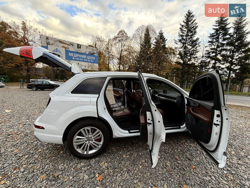 Позашляховик / Кросовер Audi Q7 2018 в Трускавці