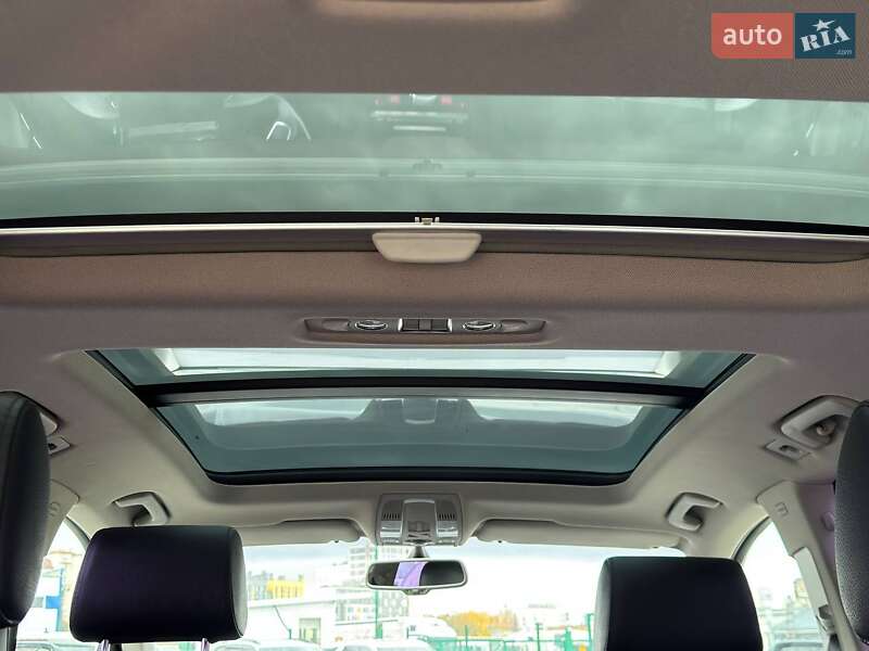 Позашляховик / Кросовер Audi Q7 2015 в Львові