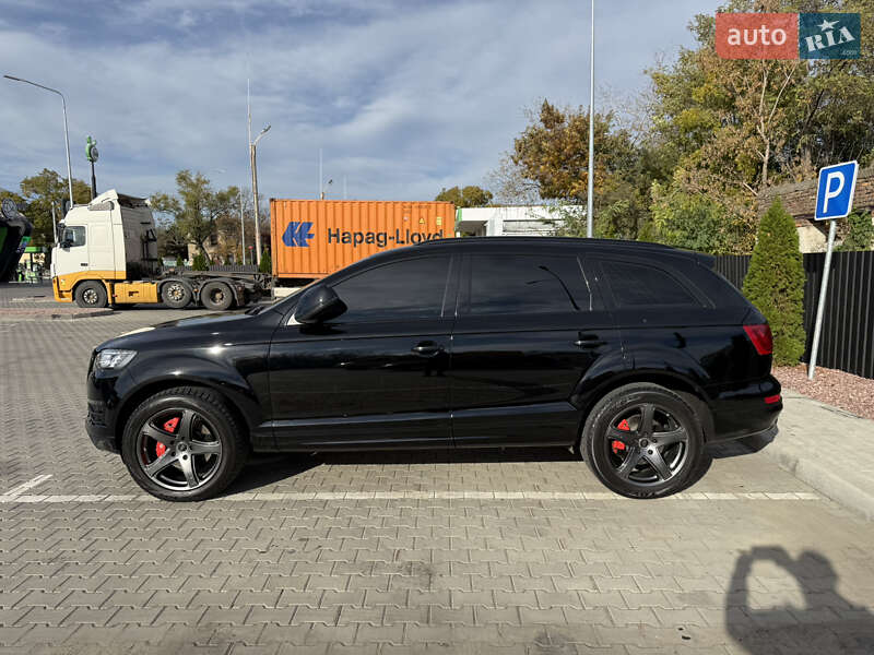 Внедорожник / Кроссовер Audi Q7 2014 в Одессе