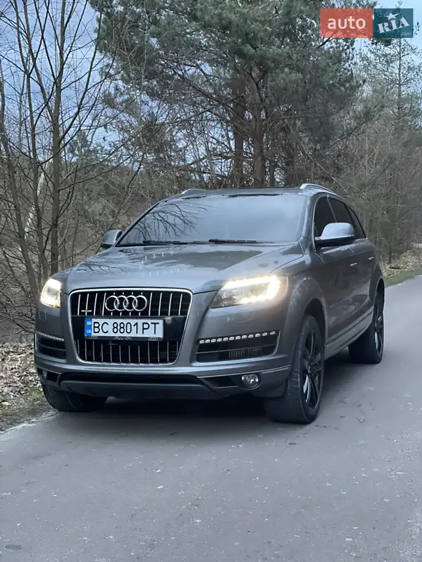 Audi Q7 2011
