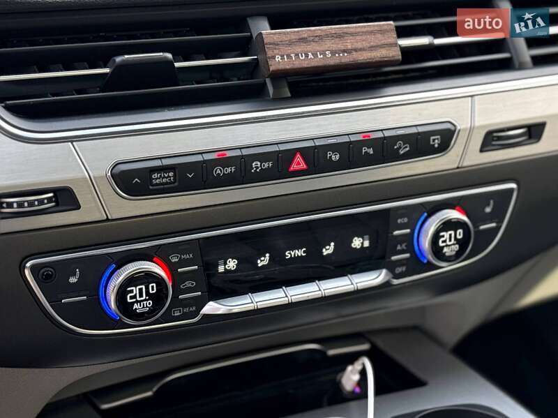 Внедорожник / Кроссовер Audi Q7 2016 в Киеве