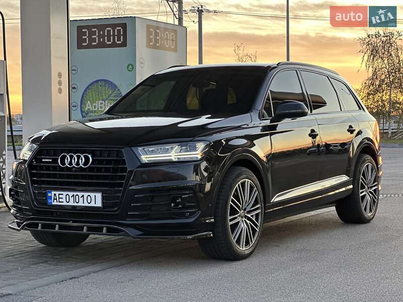 Внедорожник / Кроссовер Audi Q7 2017 в Днепре фото 3 Внедорожник / Кроссовер Audi Q7 2017 в Днепре
