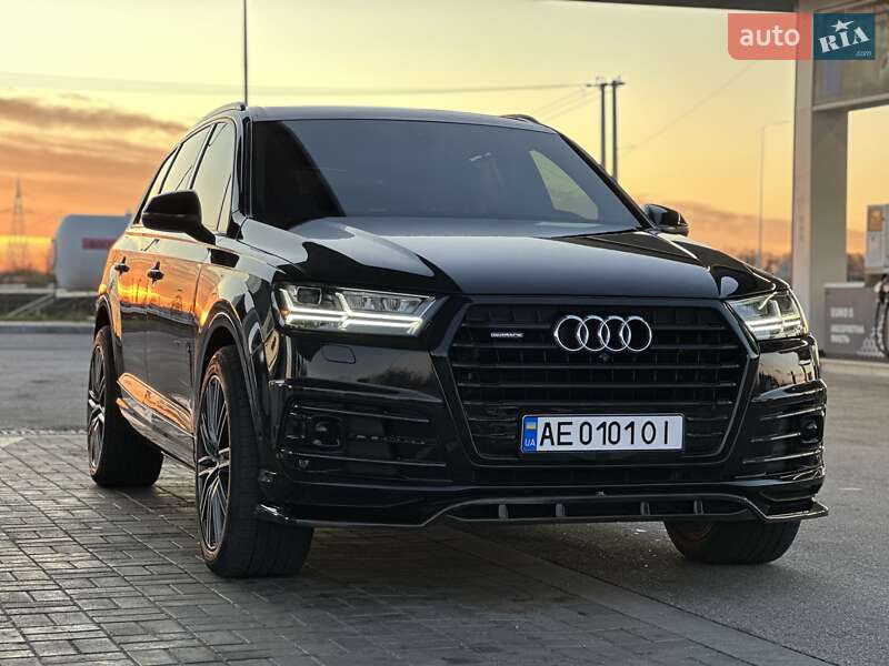 Внедорожник / Кроссовер Audi Q7 2017 в Днепре фото 7 Внедорожник / Кроссовер Audi Q7 2017 в Днепре