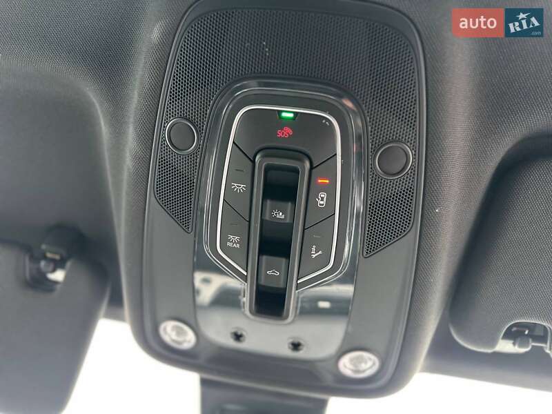 Внедорожник / Кроссовер Audi Q7 2017 в Ровно