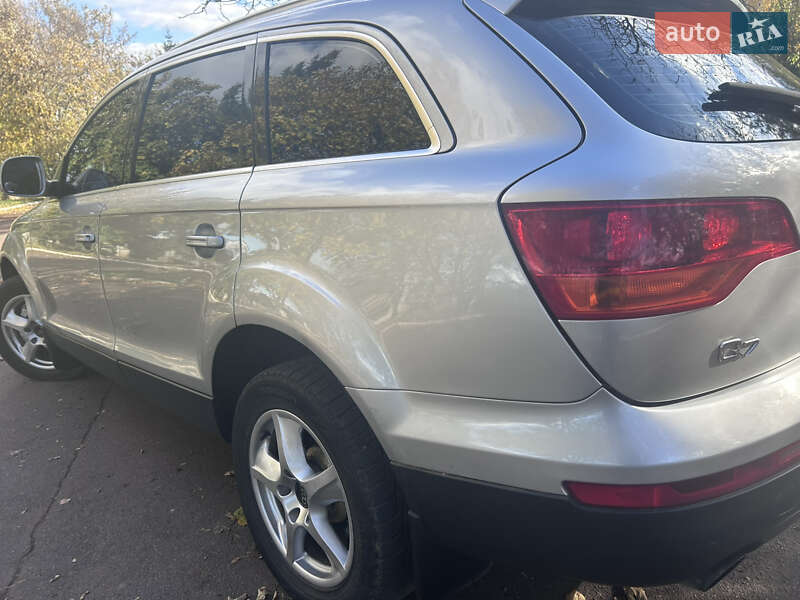 Позашляховик / Кросовер Audi Q7 2007 в Сокирянах фото 4 Позашляховик / Кросовер Audi Q7 2007 в Сокирянах