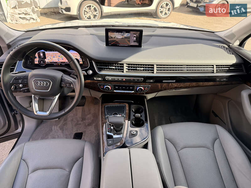 Внедорожник / Кроссовер Audi Q7 2018 в Киеве