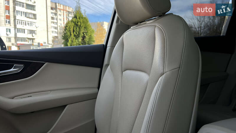 Позашляховик / Кросовер Audi Q7 2017 в Львові фото 23 Позашляховик / Кросовер Audi Q7 2017 в Львові