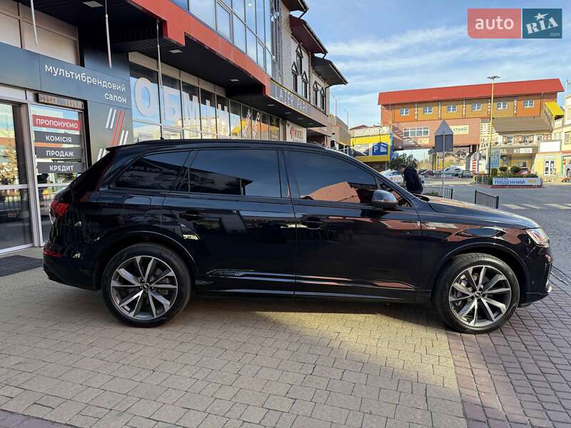 Внедорожник / Кроссовер Audi Q7 2020 в Львове фото 6 Внедорожник / Кроссовер Audi Q7 2020 в Львове